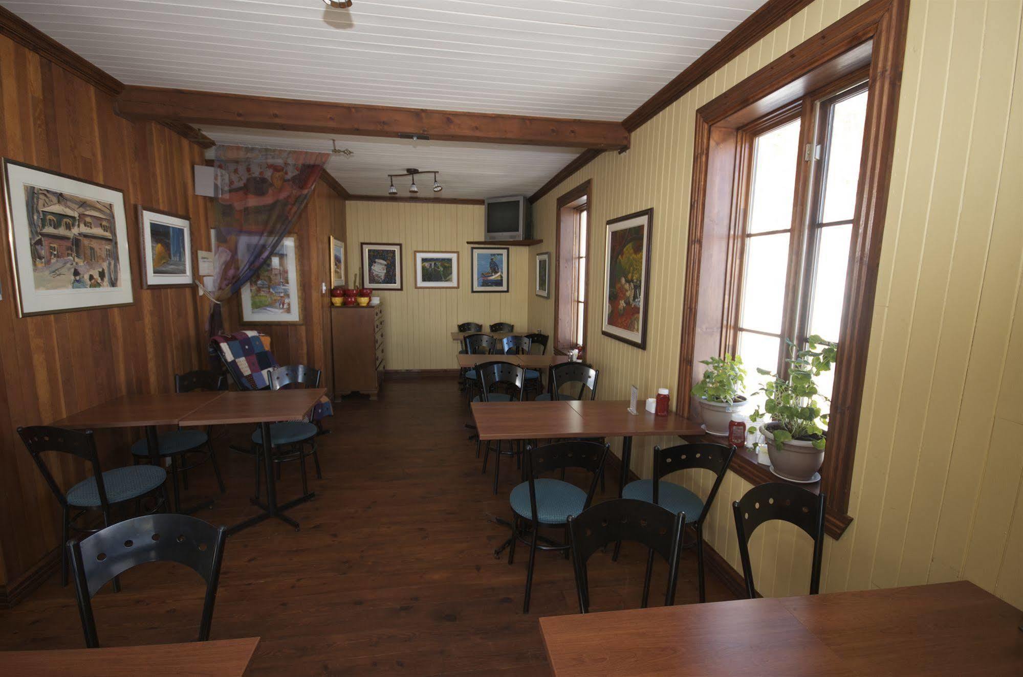 Auberge Le Four A Pain Petite-Riviere-Saint-Francois Exterior foto